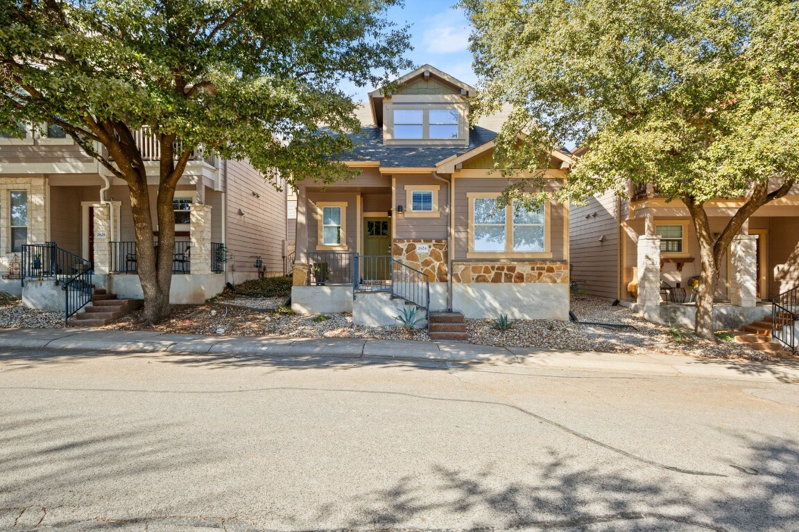 2824 Bond Drive  Austin TX 78741 photo