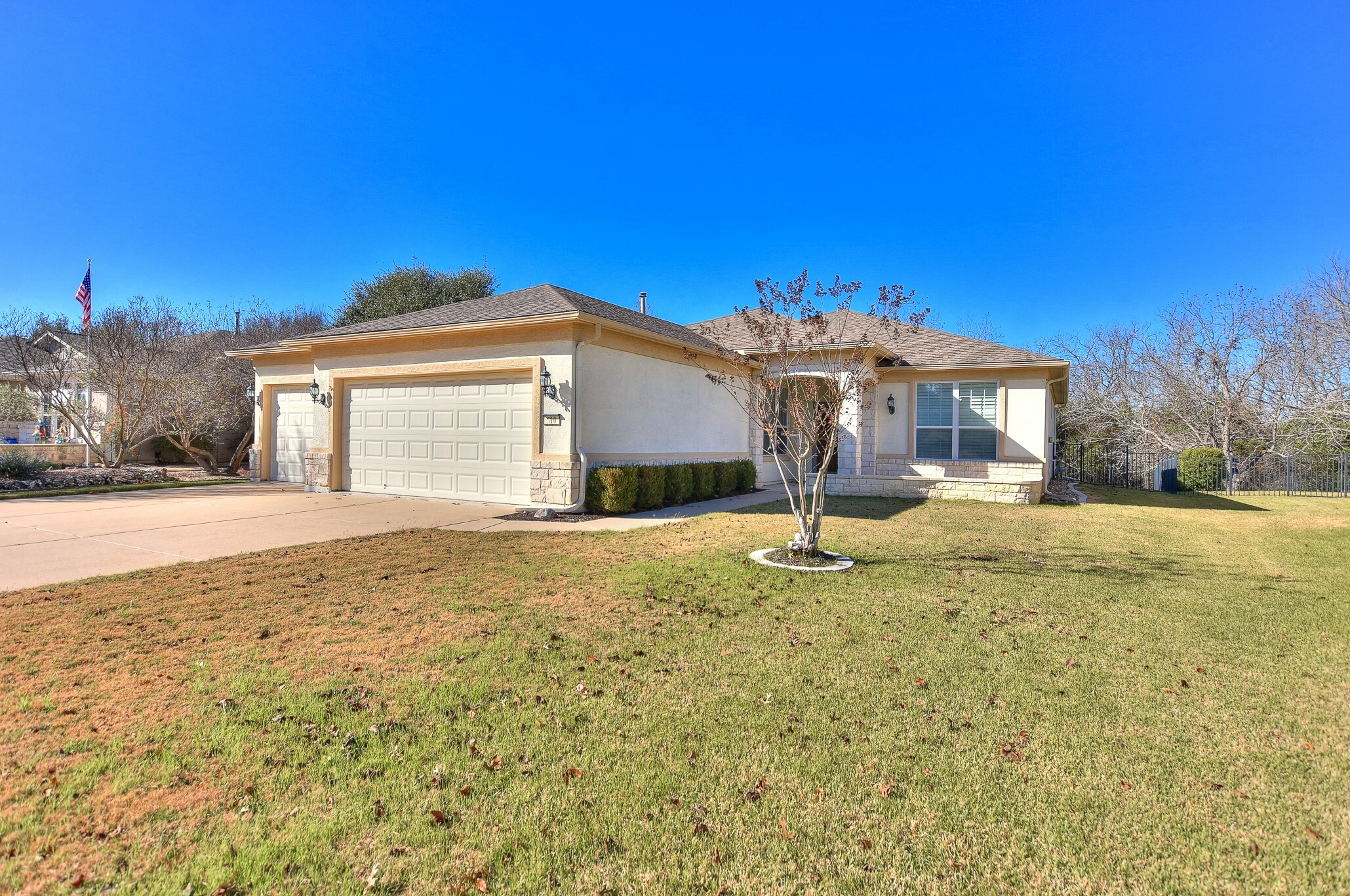 Property Photo:  510 Independence Creek Lane  TX 78633 