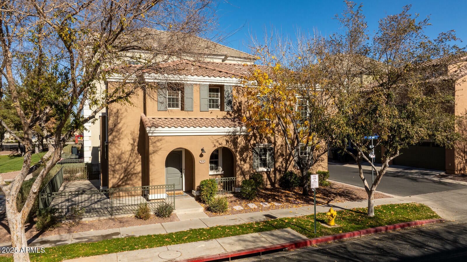 Property Photo: 2638 S Harmony Avenue AZ 85295
