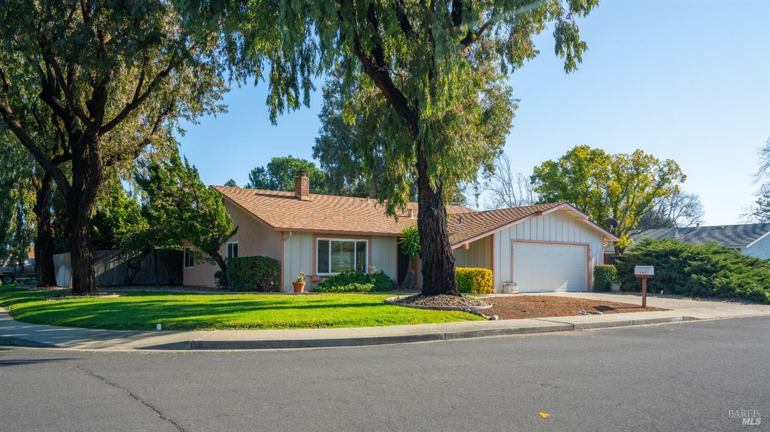 Property Photo:  167 Providence Place  CA 95687 