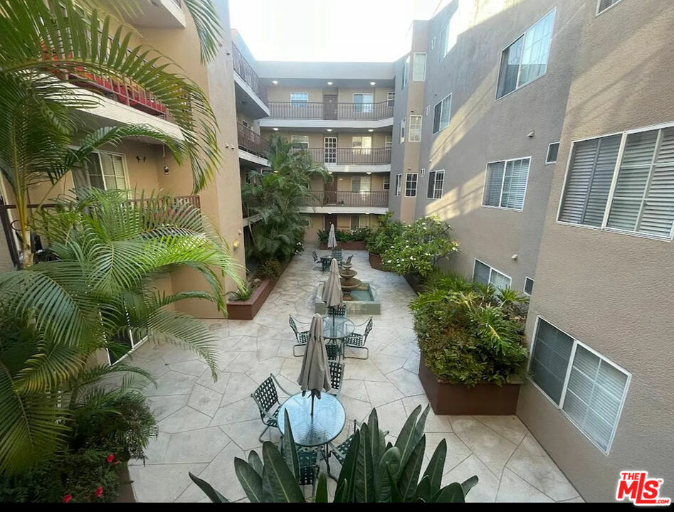 Property Photo:  801 Pine Ave 113  CA 90813 