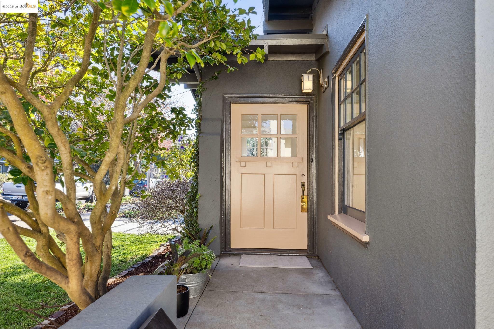 Property Photo:  2132 Acton St  CA 94702 