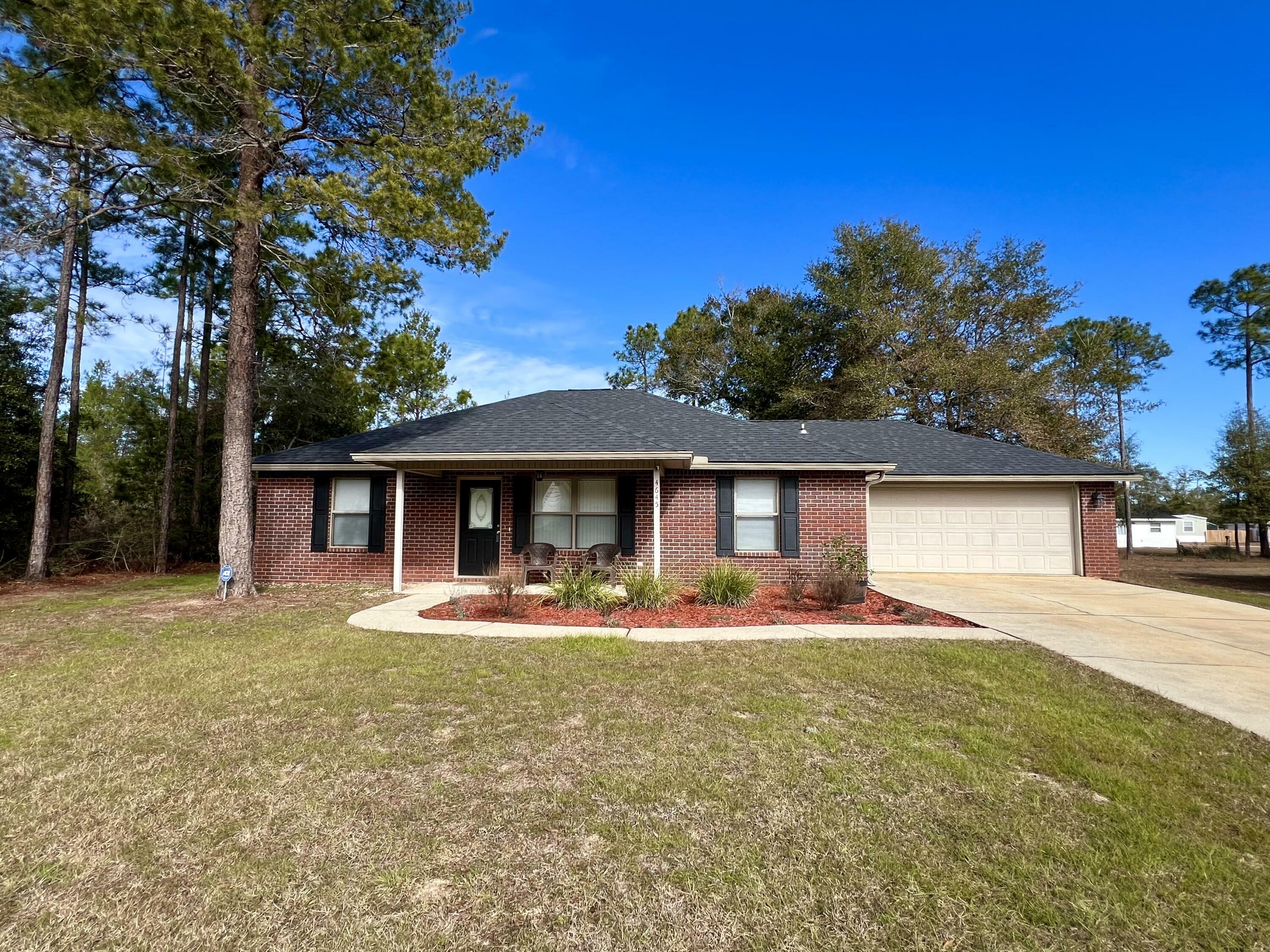 Property Photo:  4645 Dove Way  FL 32539 