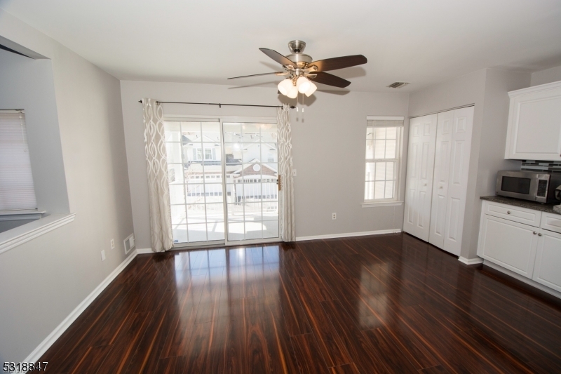 Property Photo:  1602 Windsor Ct  NJ 07834 