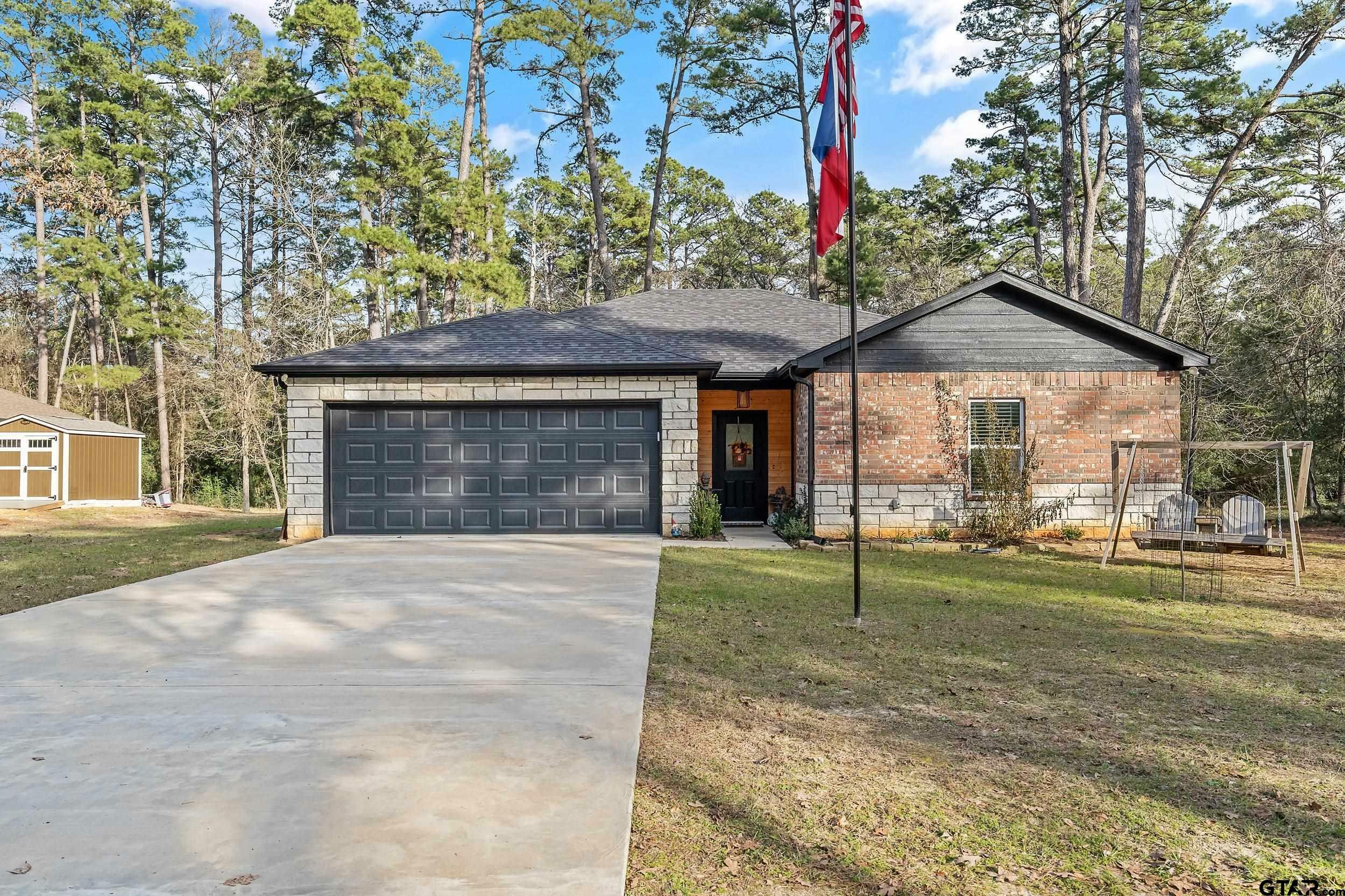 Property Photo:  146 Evening Shadows Trail  TX 75765 