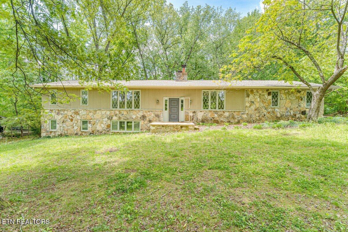 Property Photo: 8305 Sharp Rd TN 37849