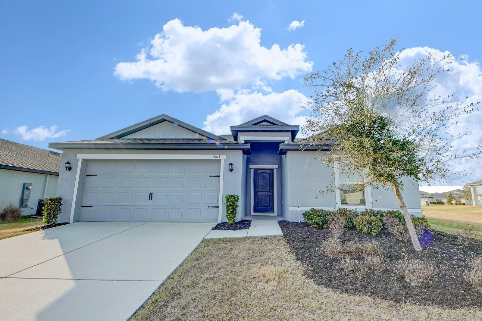 Property Photo: 1665 Hideaway Flat Street FL 34753