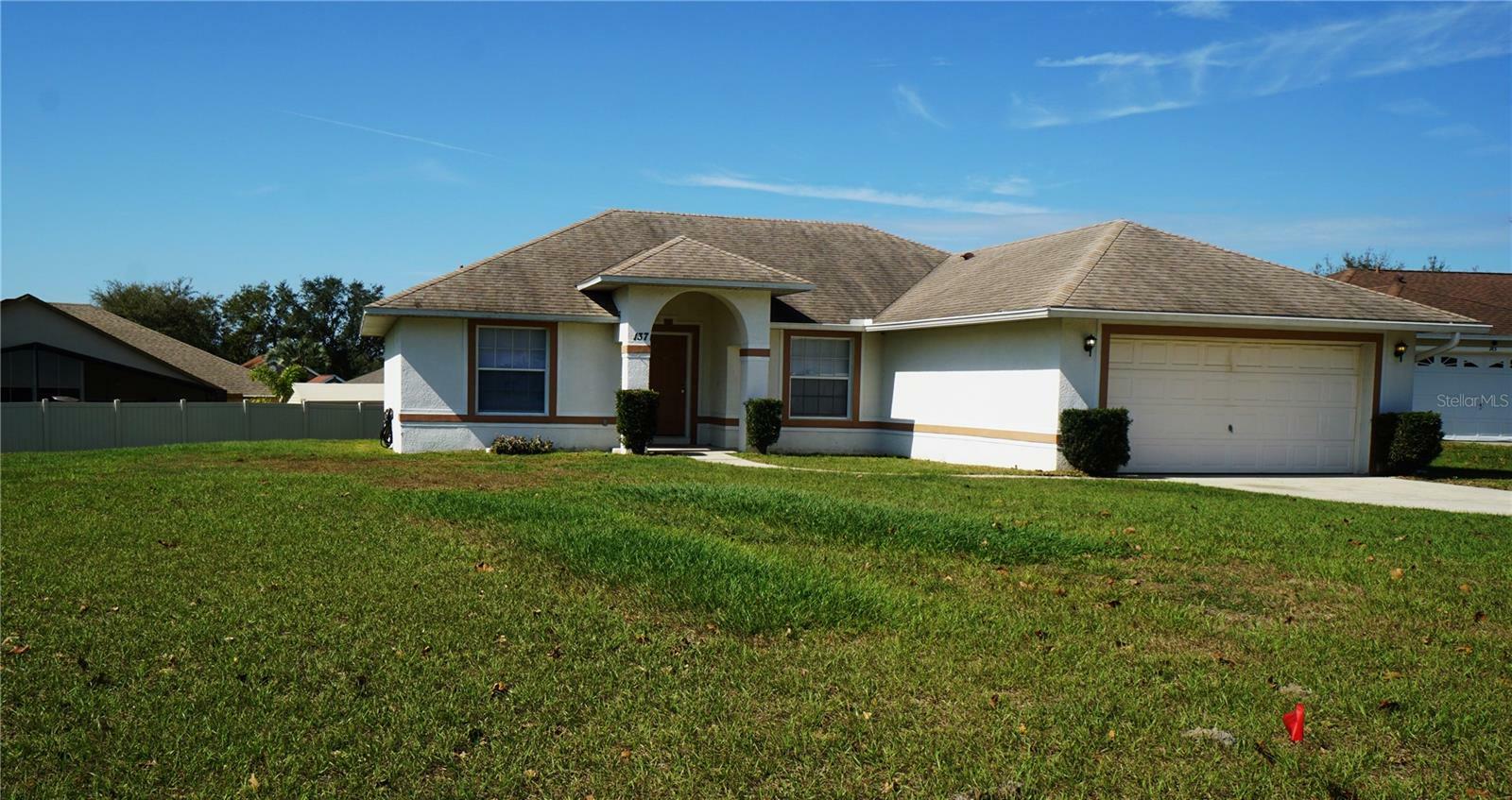 Property Photo:  137 Country Lakes Circle  FL 34736 