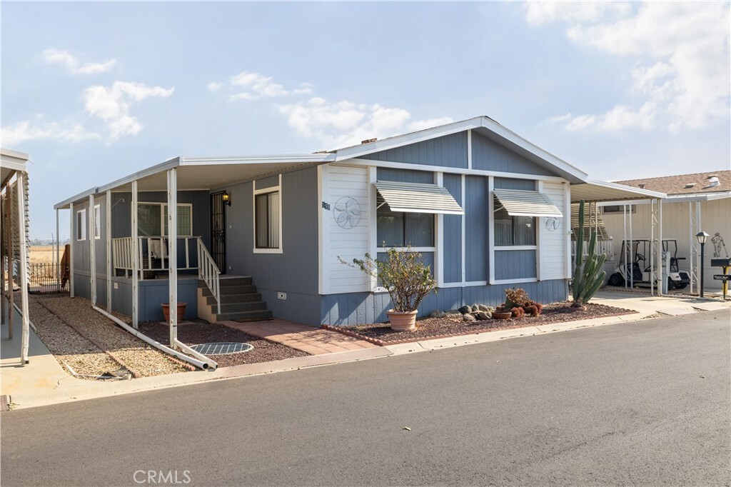 Property Photo:  5001 W Florida Avenue 596  CA 92545 