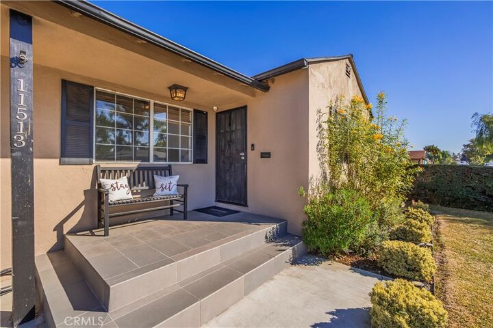 Property Photo:  11513 Claymore Street  CA 90670 
