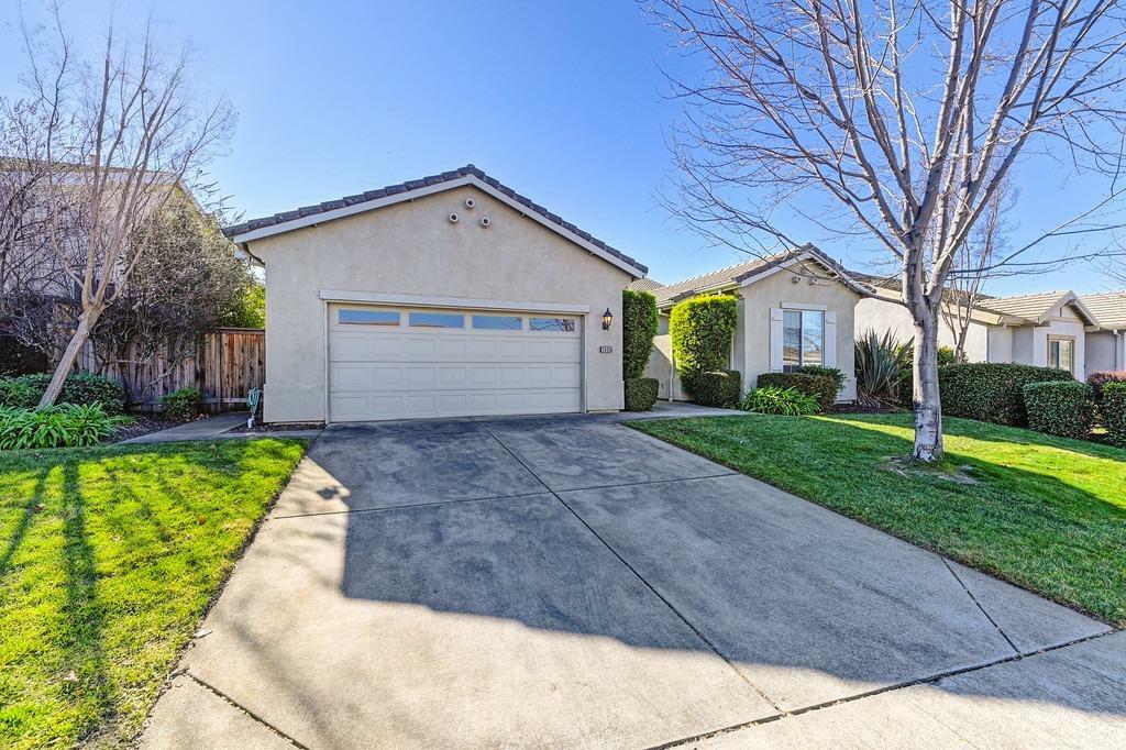 Property Photo:  3005 Crestwood Way  CA 95765 