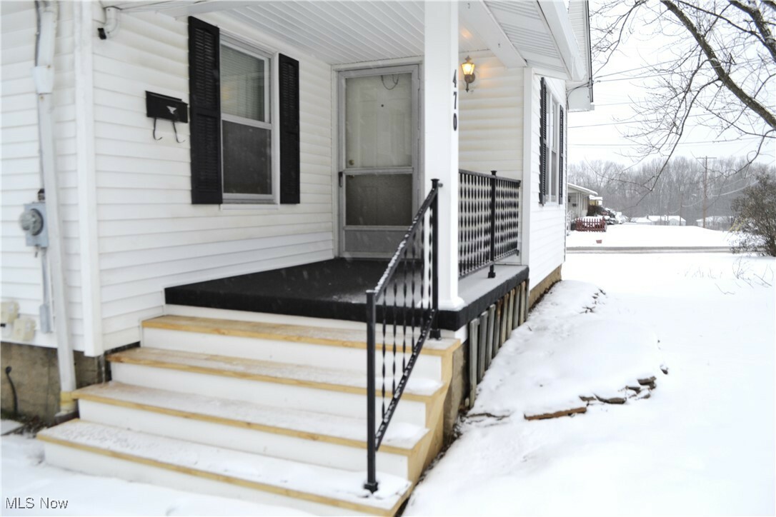 Property Photo:  470 N Bon Air Avenue  OH 44509 