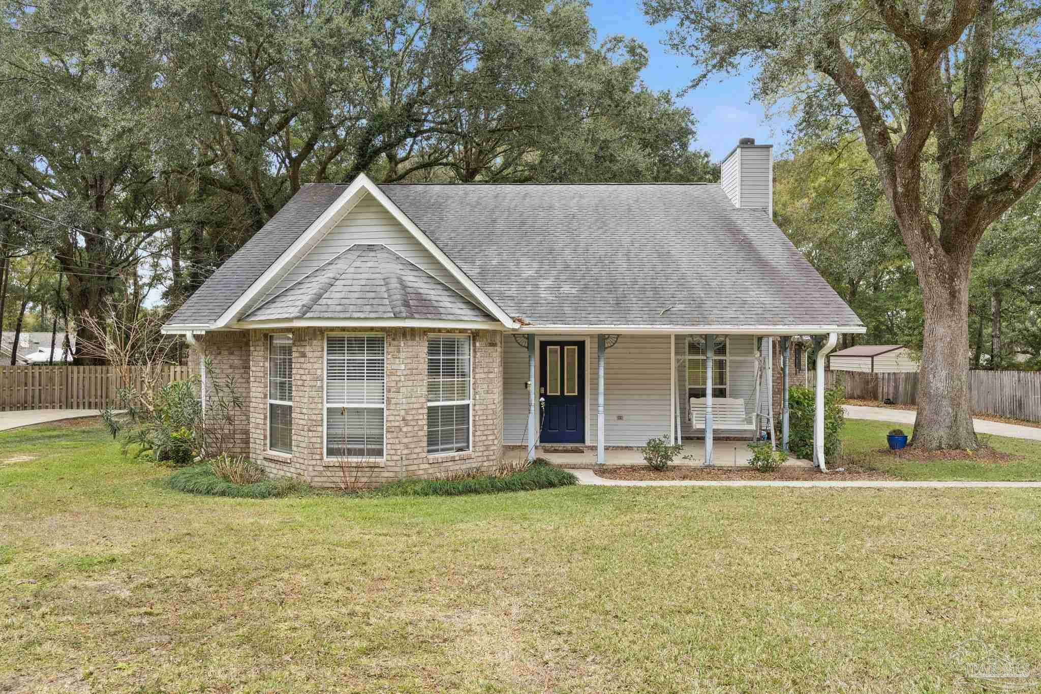 Property Photo:  3333 Dunning Dr  FL 32571 