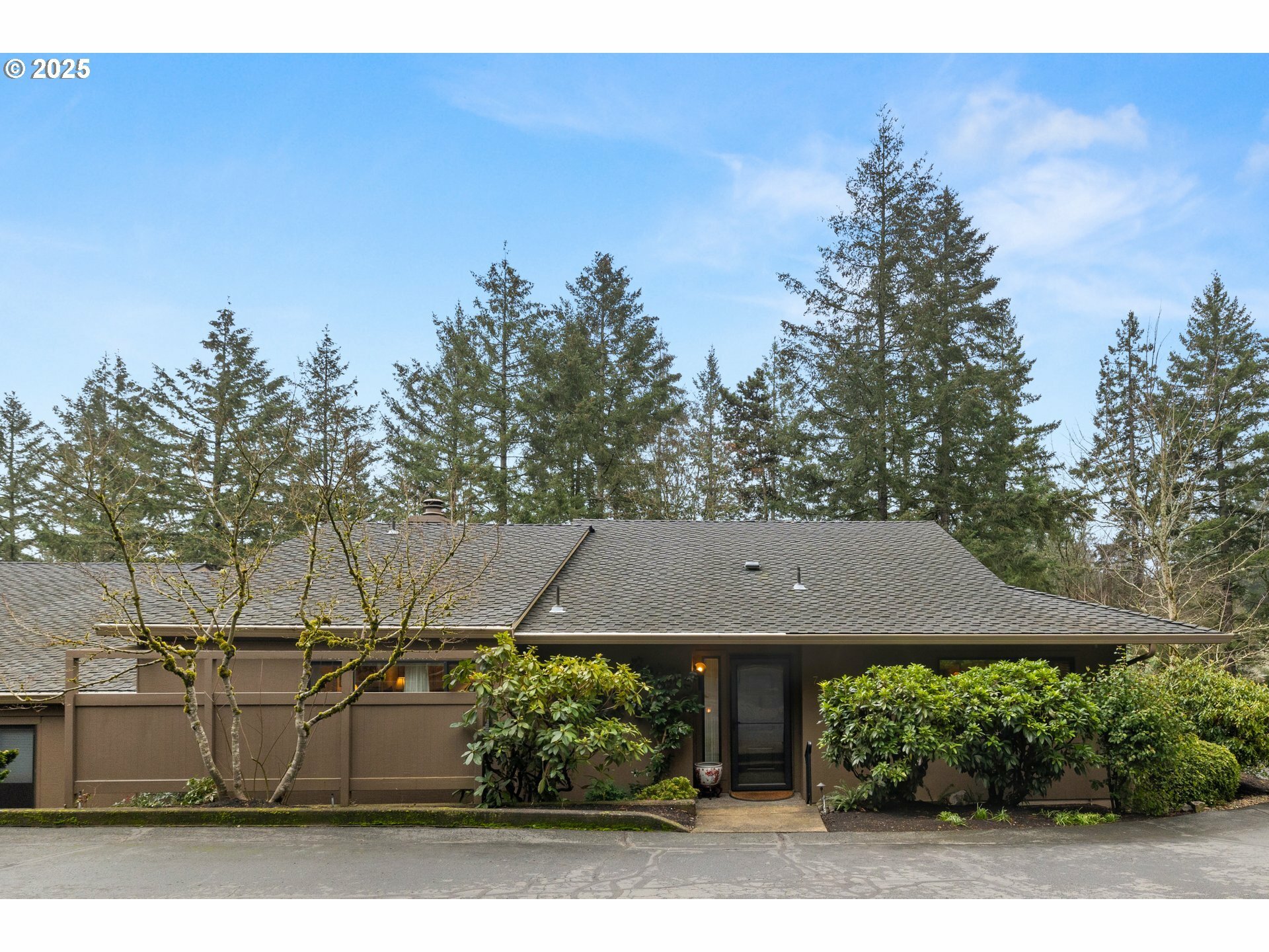 71 Condolea Way  Lake Oswego OR 97035 photo