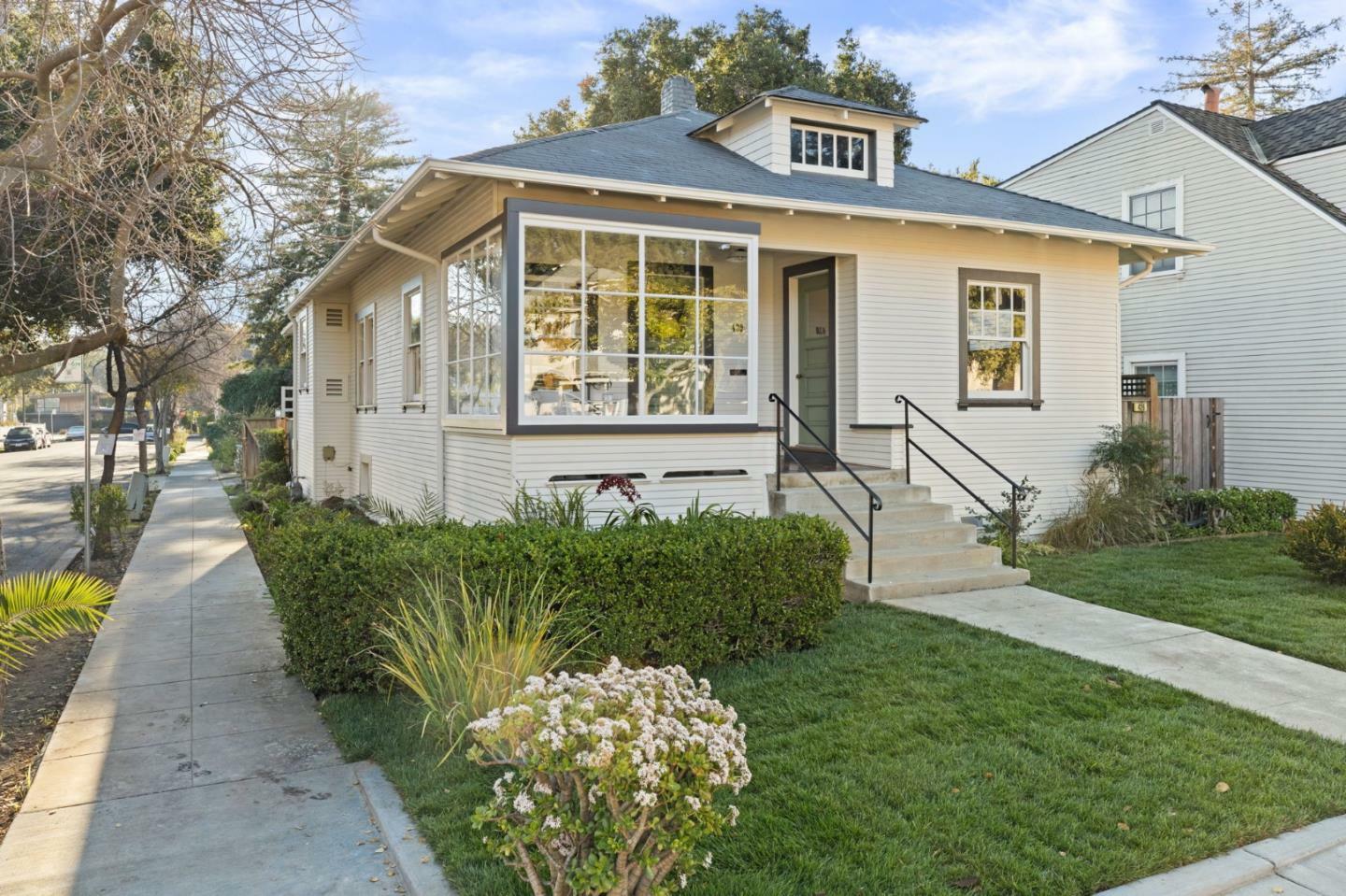 Property Photo:  430 Homer Avenue  CA 94301 