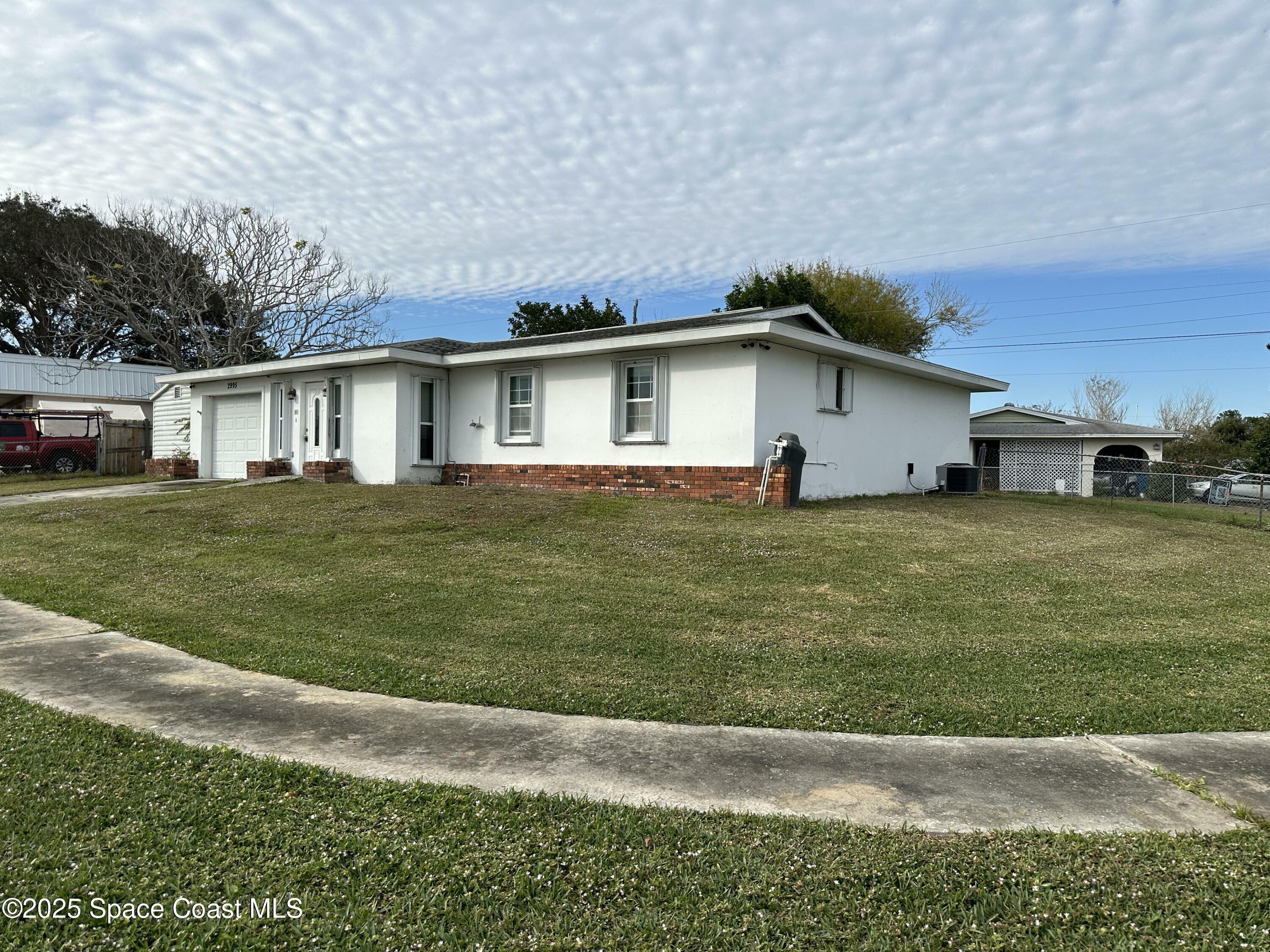 Property Photo:  2995 Chipper Drive NE  FL 32905 