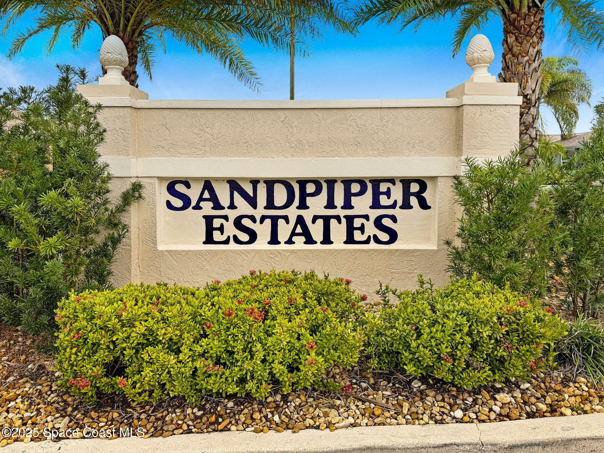 Property Photo:  1645 Sandpiper Street  FL 32952 