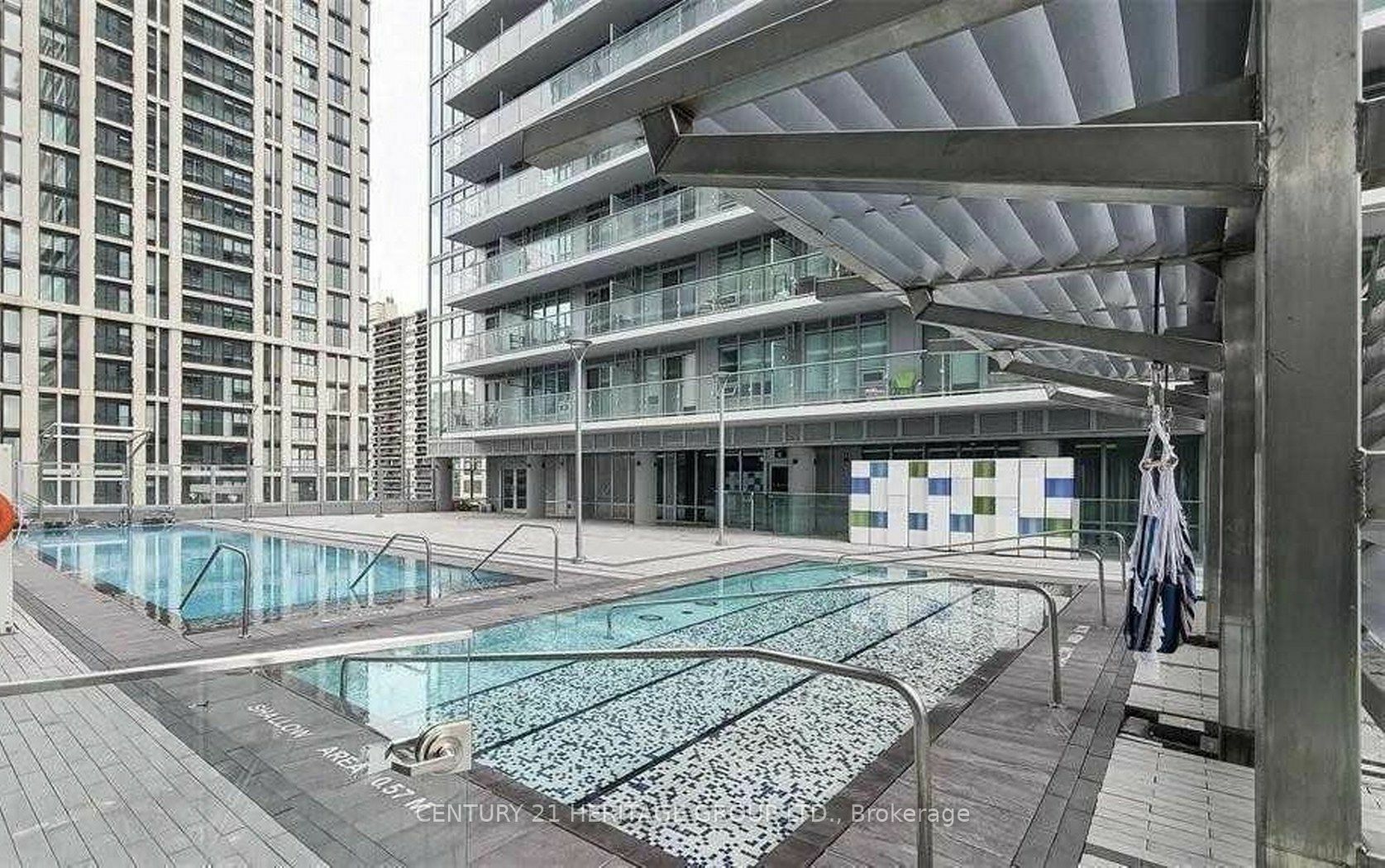 Photo de la propriété: 195 Redpath Ave 1511 ON M4P 0E4