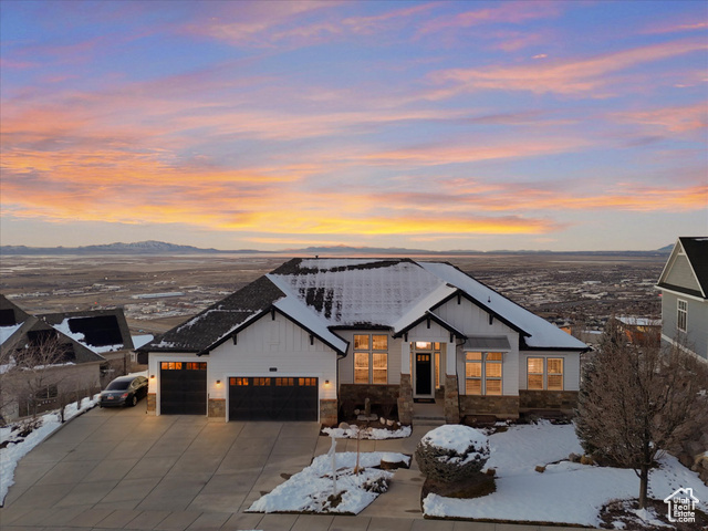 Property Photo:  235 E Parkway Cir  UT 84054 