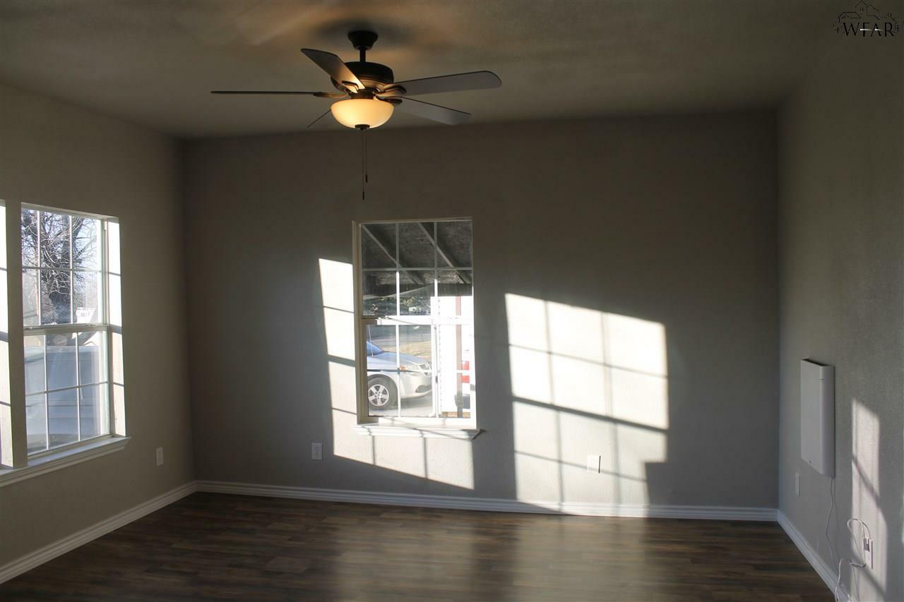 Property Photo:  2903 Sherman Road  TX 76309 