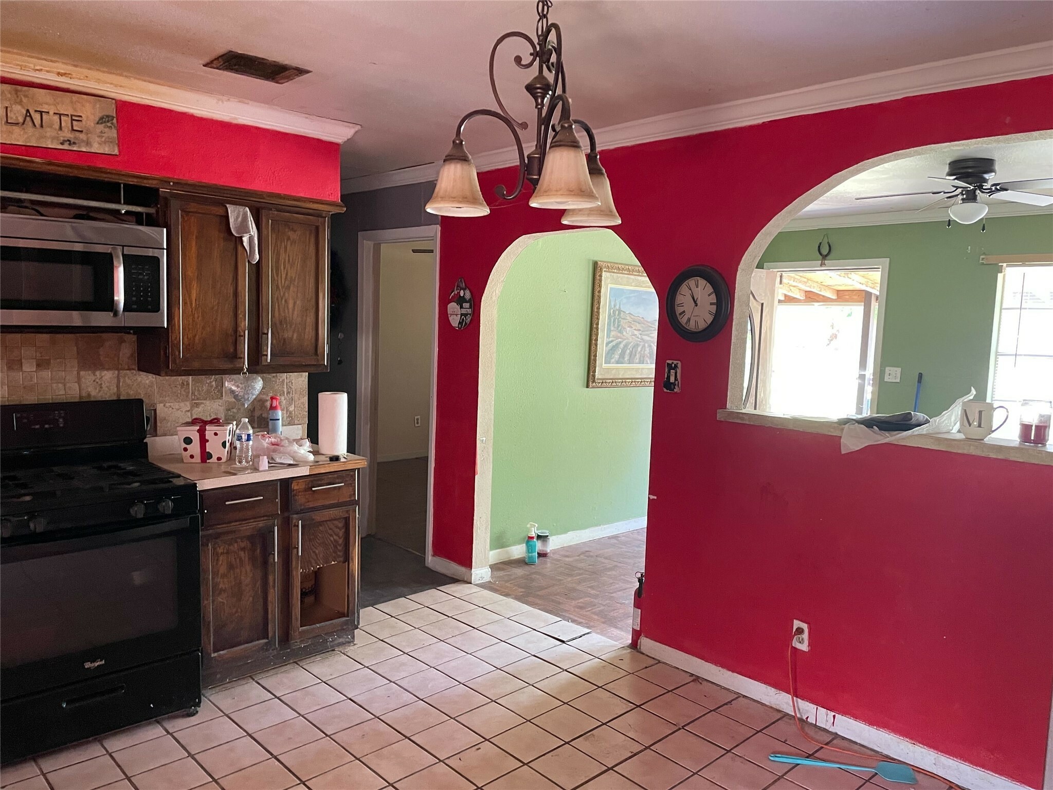 Property Photo:  525 N Avenue H  TX 78621 