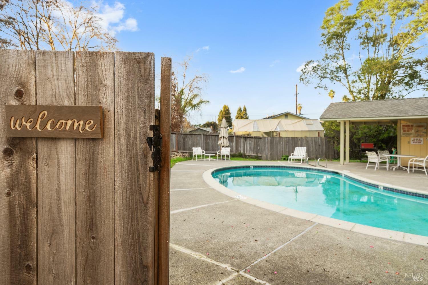 Property Photo:  475 E Cotati Avenue D  CA 94931 