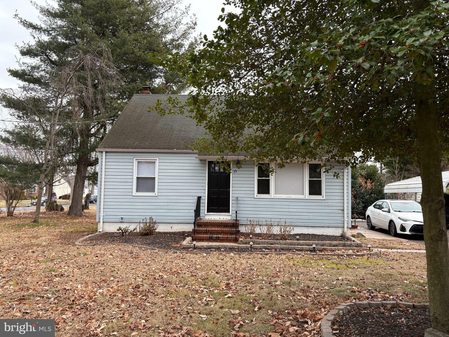 Property Photo:  35 Linden Road  NJ 08505 