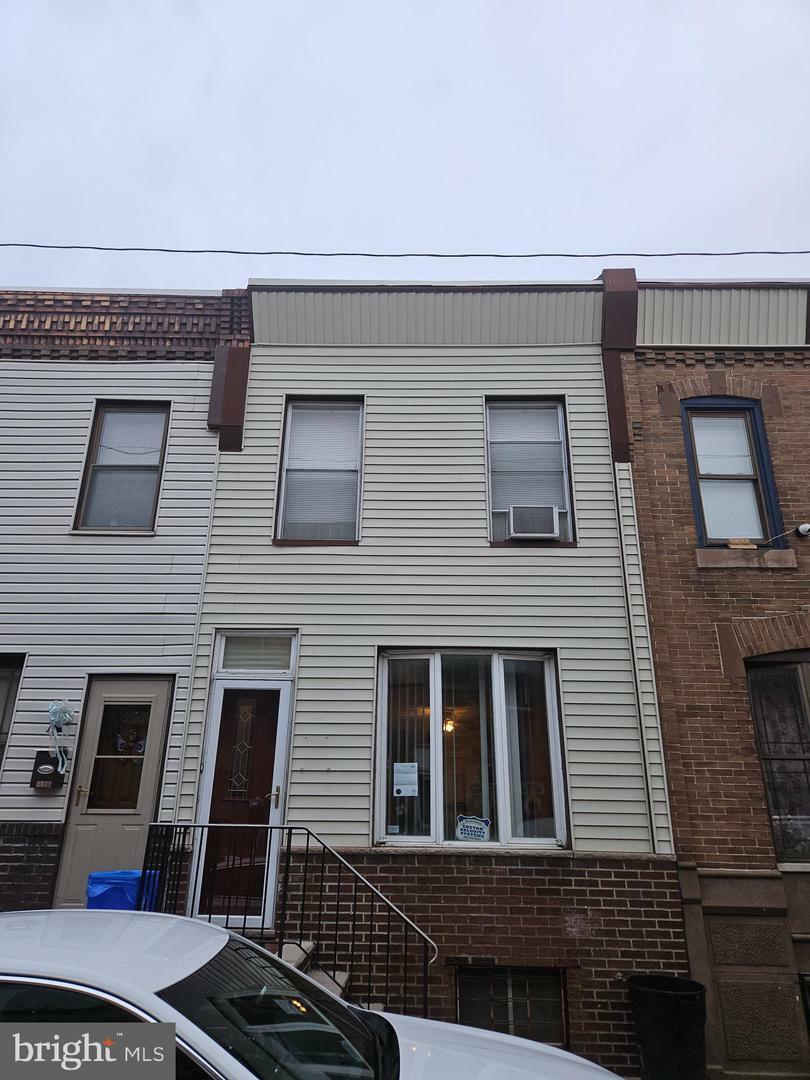 Property Photo:  2435 S Alder Street  PA 19148 