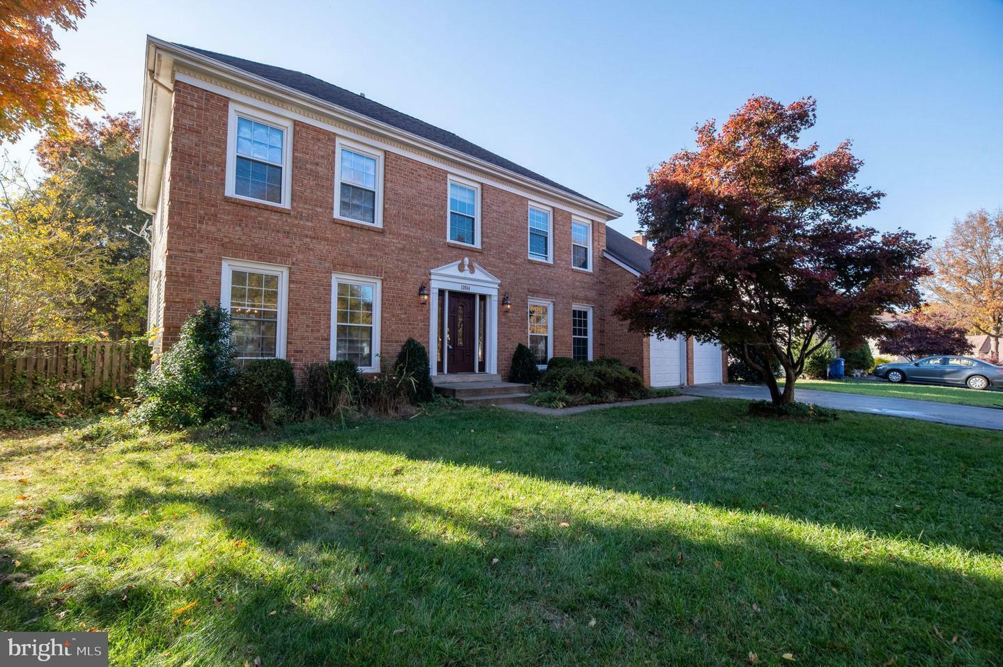 13954 Valley Country Drive  Chantilly VA 20151 photo