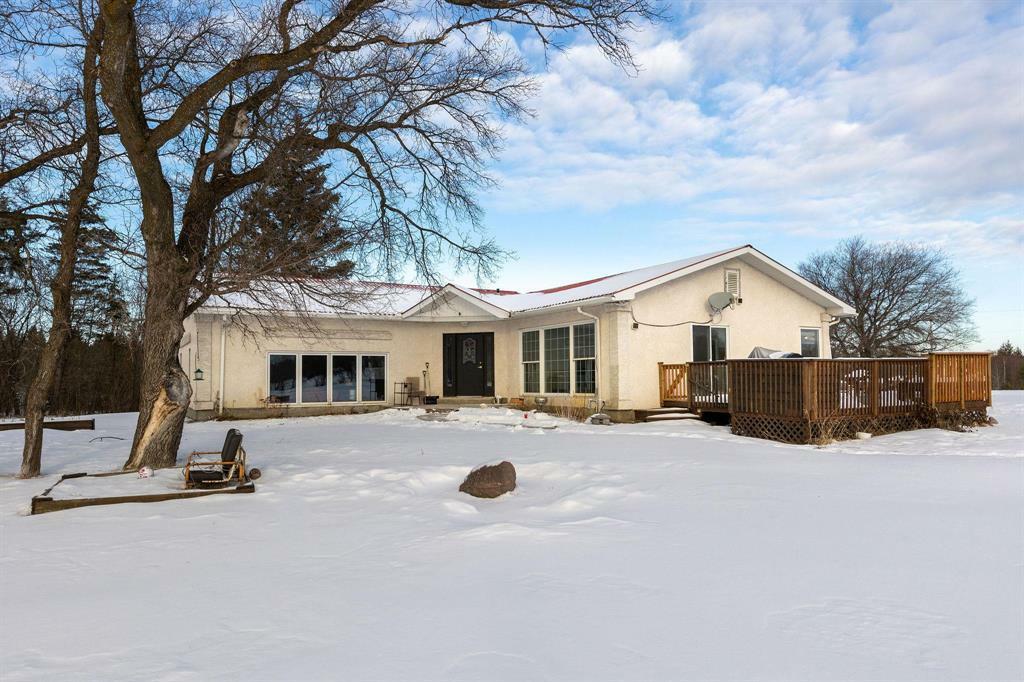 Property Photo:  25 Spruce Drive  MB R0E 0X0 