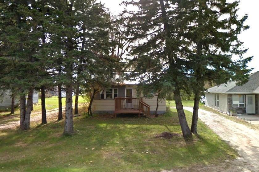 Property Photo:  234 First Avenue  MB R0A 2K0 