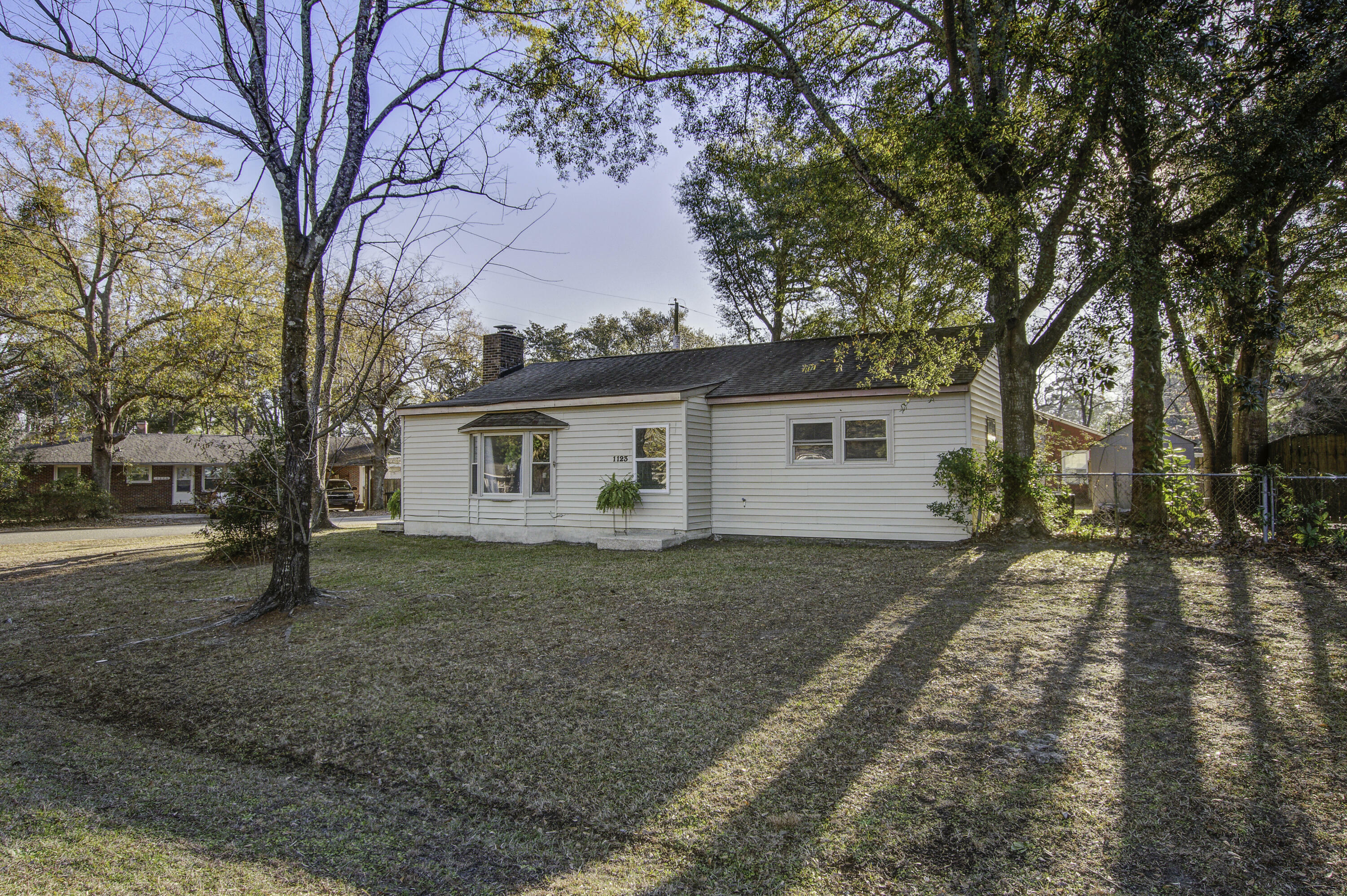 Property Photo:  1123 Yeamans Hall Road  SC 29410 