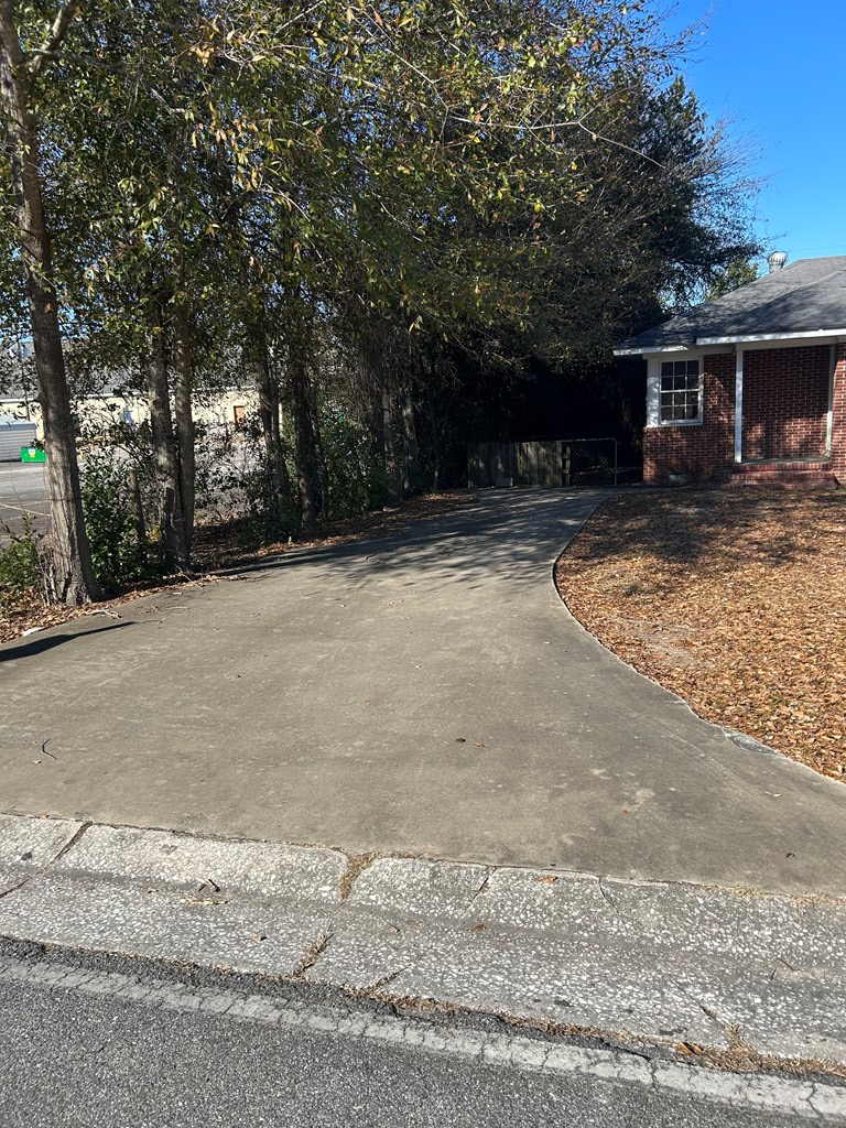 Property Photo:  515 E 17th Ave  GA 31015 