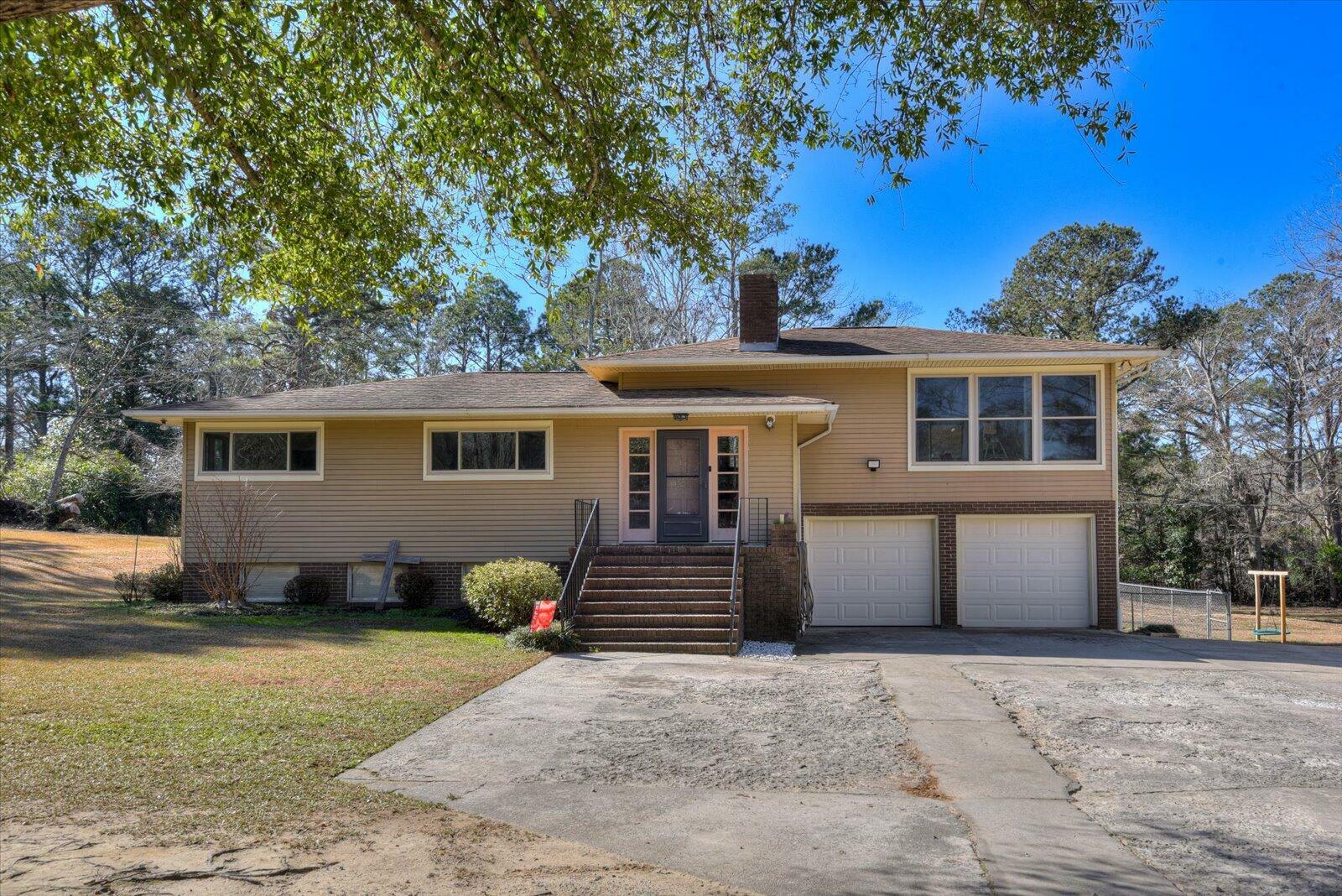 Property Photo:  599 Lee Street  SC 29832 