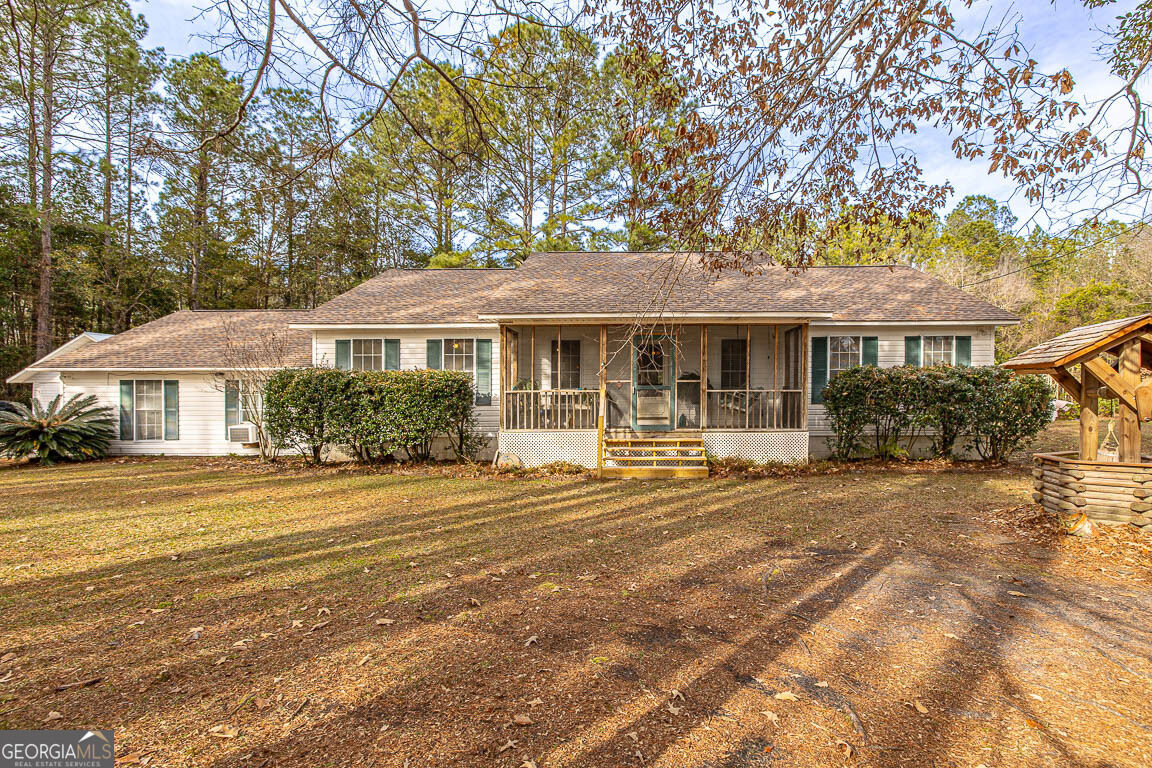 Property Photo:  605 Old Red Bluff Road  GA 31568 