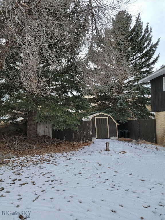 Property Photo:  1414 E Glendale  MT 59725 