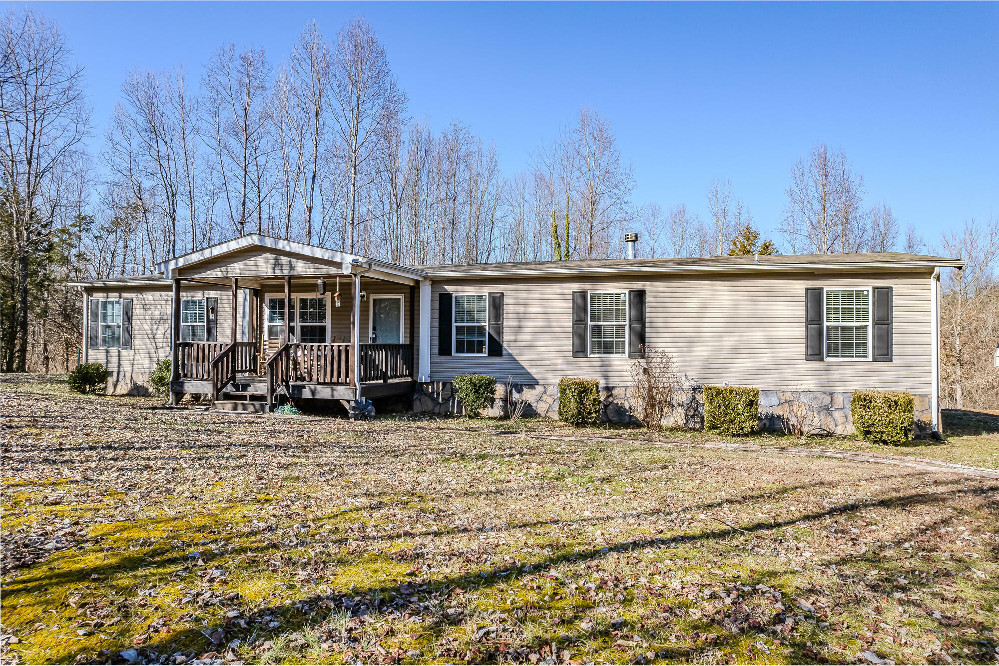 Property Photo:  319 County Rd 439  TN 37303 