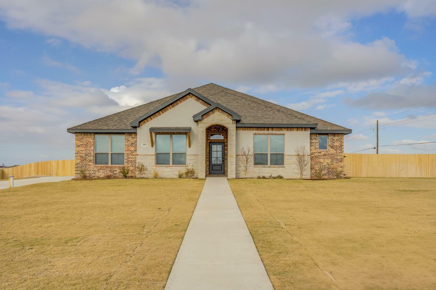 Property Photo: 3802 County Road 7660 TX 79423
