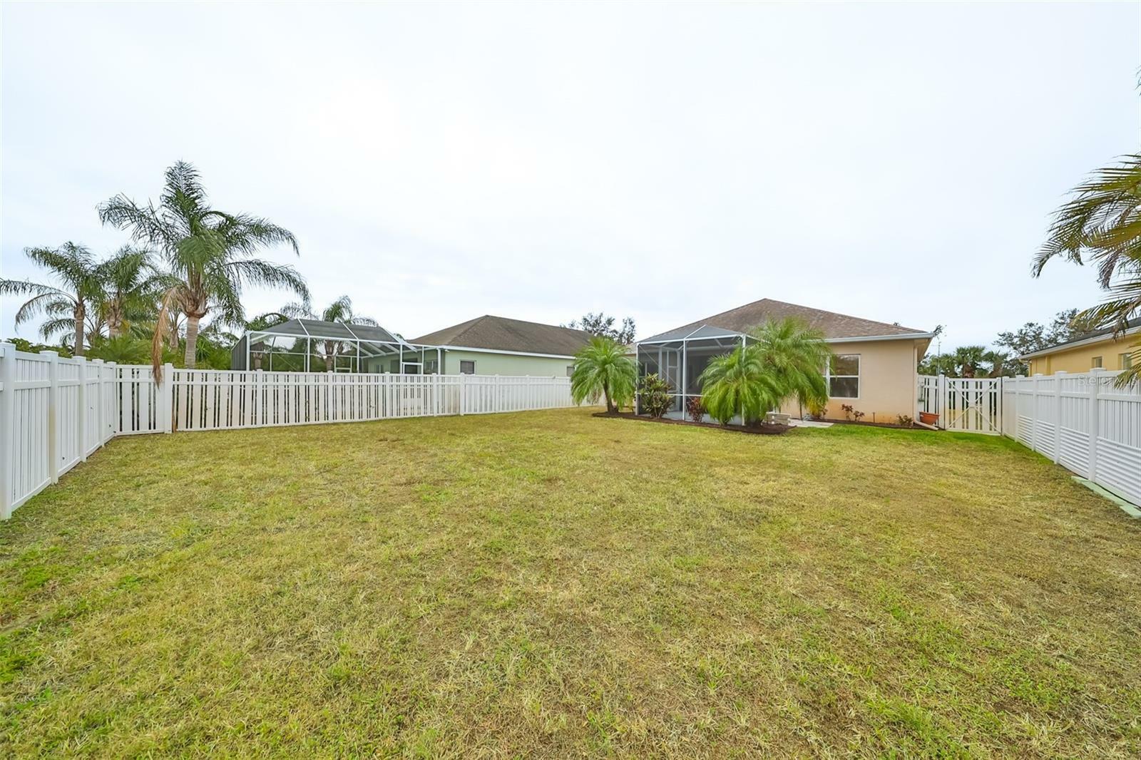 Property Photo:  1479 Blue Horizon Circle  FL 34208 