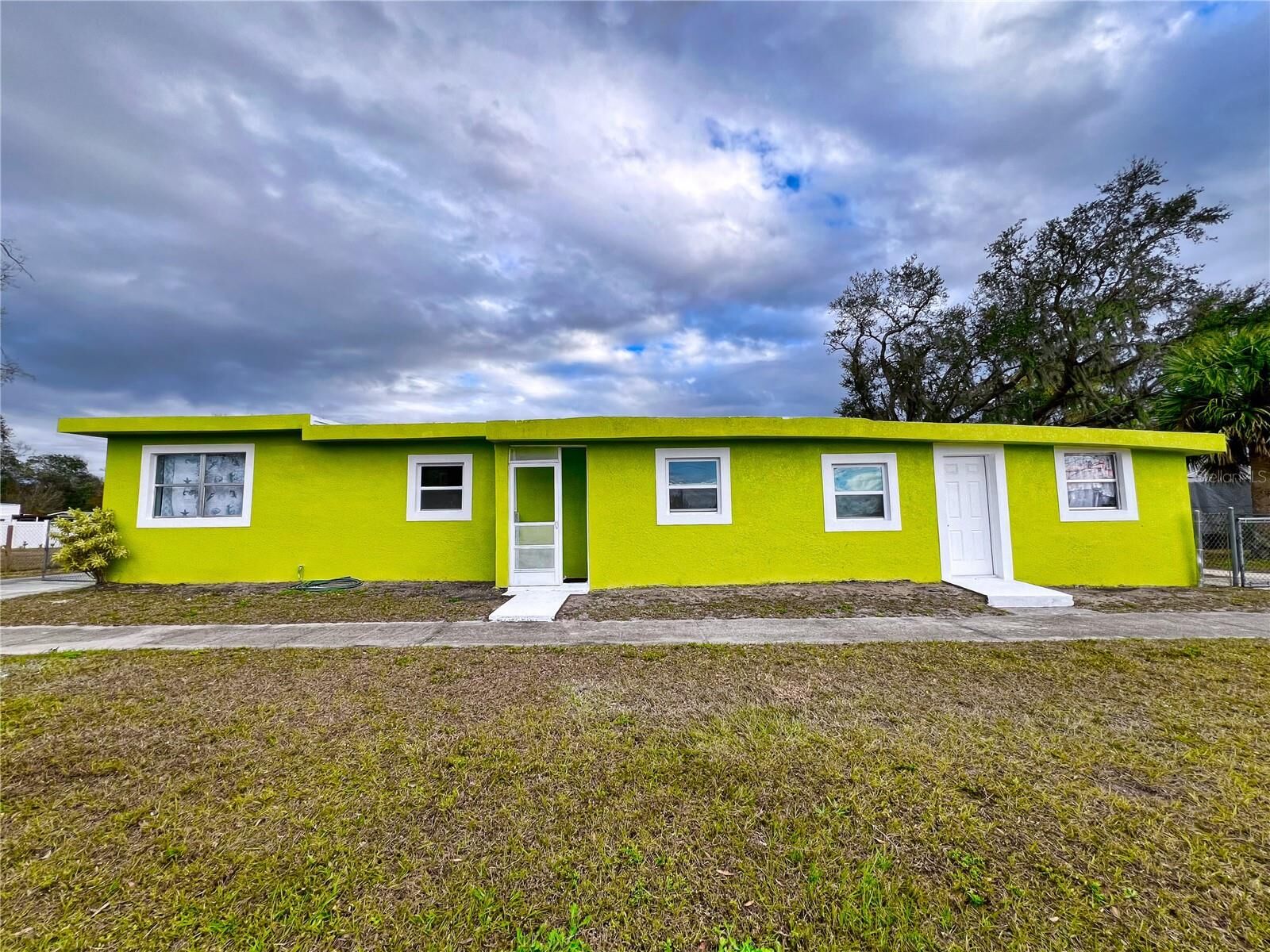Property Photo:  12 Glendora Avenue  FL 34266 
