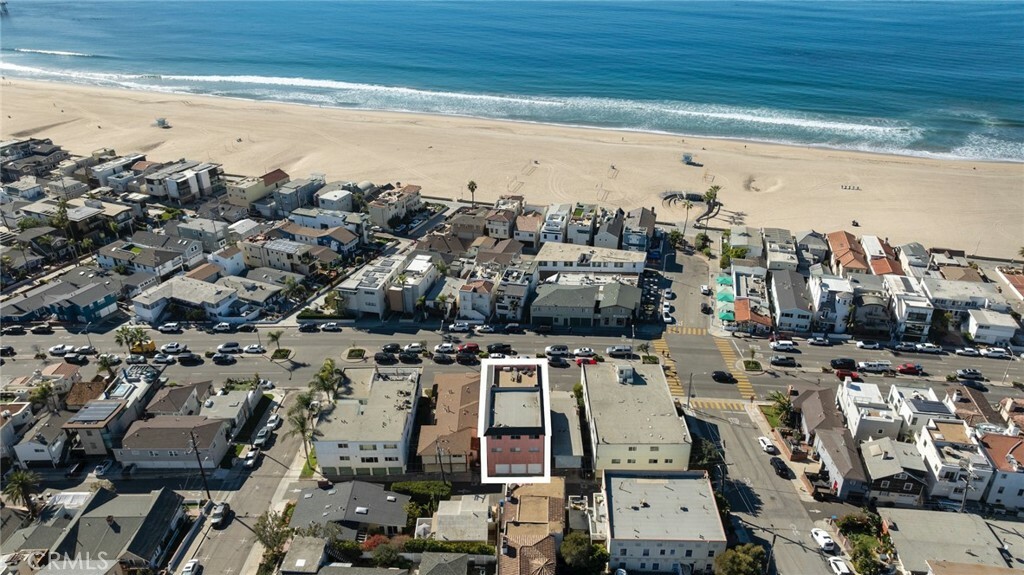 Property Photo: 2124 Hermosa Avenue CA 90254