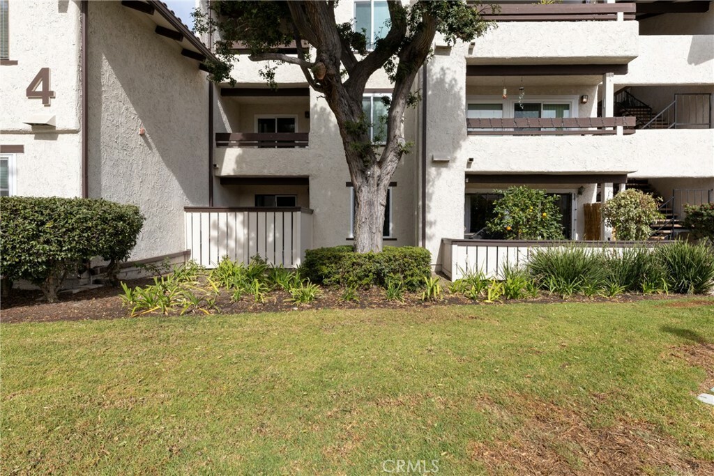 Property Photo:  21372 Brookhurst Street 416  CA 92646 