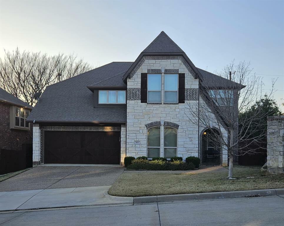 Property Photo:  3011 Starlight Court  TX 76039 