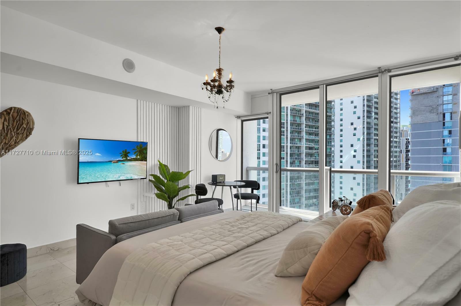 485 Brickell Ave 2005  Miami FL 33131 photo