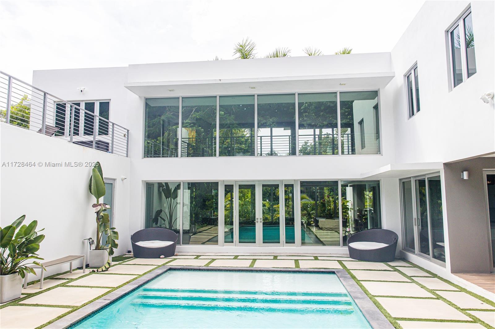 6790 SW 72 Street  South Miami FL 33143 photo