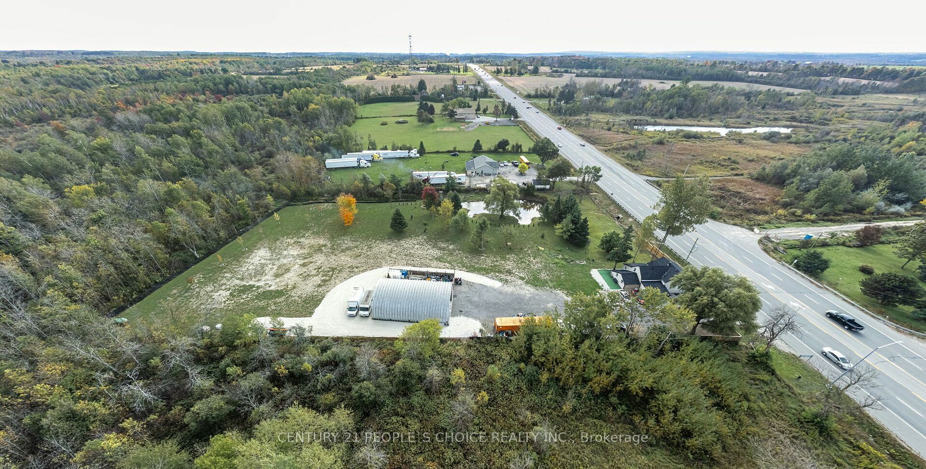 Photo de la propriété:  19721 Hurontario St  ON L7K 1X4 