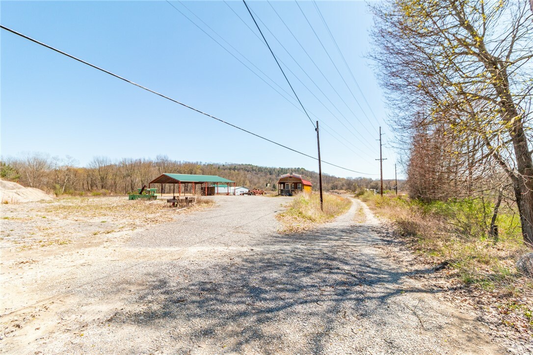 Property Photo: 250 Sylvania Dr PA 16141
