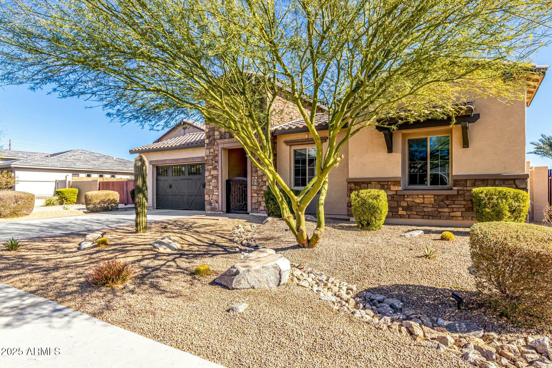 Property Photo:  1321 N 102nd Street  AZ 85207 