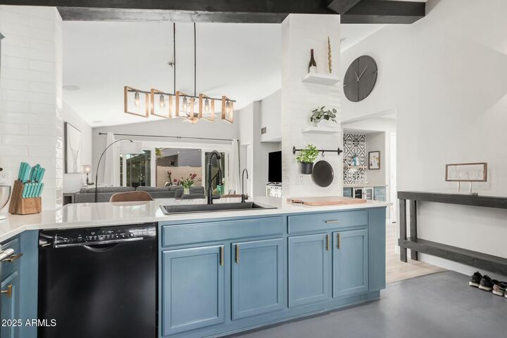 Property Photo:  10103 E Olla Avenue  AZ 85212 