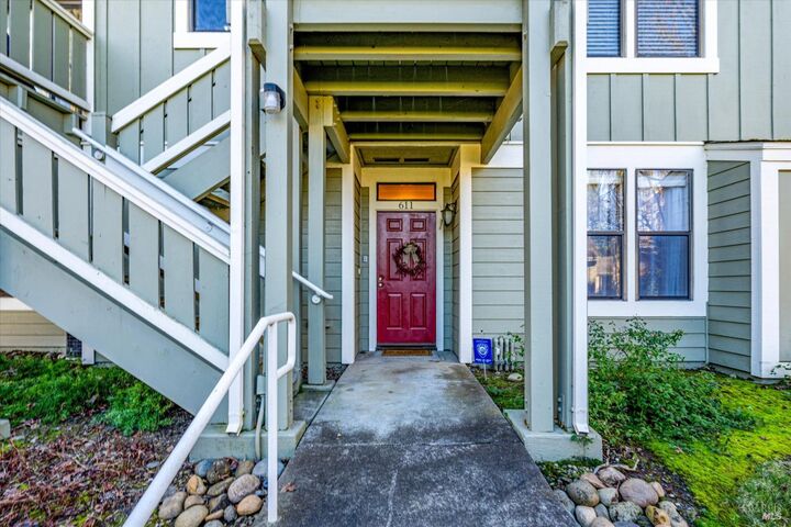 611 Cherry Avenue  Sonoma CA 95476 photo